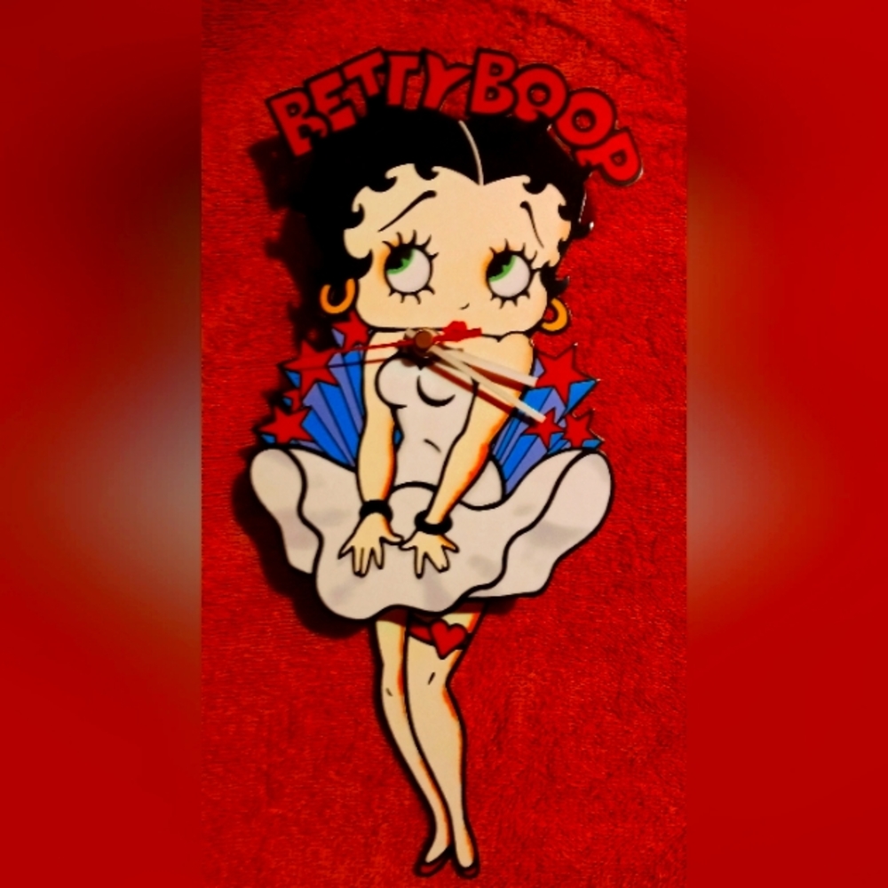 Boop wall clock